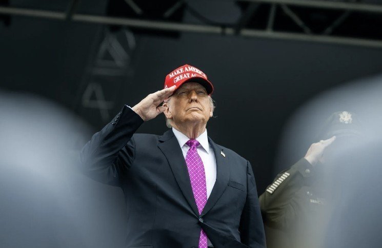 Bitcoin, Ether Tentative, XRP Steady as Trump Announces 30% Tariff on EU and Mexico Bitcoin, Ether Tentative, XRP Steady as Trump Announces 30% Tariff on EU and Mexico