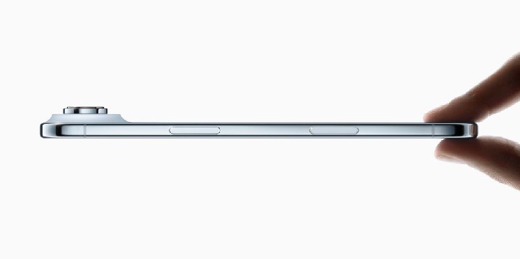 Apple Reveals Ultra-Thin iPhone Air Alongside Smarter Wearables