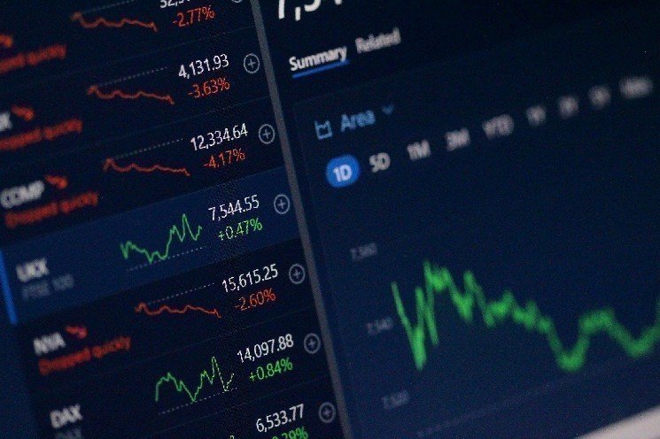 BitMine Now Holds $9B in Crypto Treasury, Fuels 1,000% Surge in WLD-Linked Stock