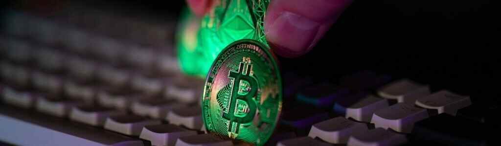 Authorities: Ex-Olympian Became &lsquo;El Chapo&rsquo;&mdash;Laundering Millions via Five Blockchains