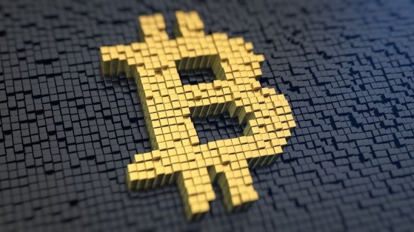 Here&rsquo;s why bitcoin&rsquo;s is failing its role as a 'safe haven' versus gold