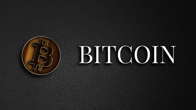 Bitcoin Miners Exit As Difficulty Suffers Largest Drop Since 2021