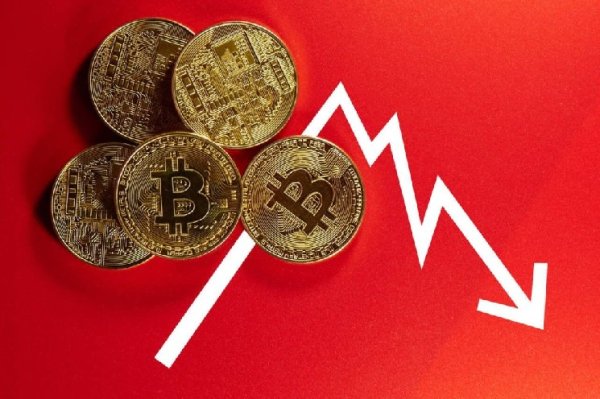 Bitcoin Has Been on a Downward Trend for 6 Months: Only the Second Time in History—Here’s What Happened Last Time Bitcoin Has Been on a Downward Trend for 6 Months: Only the Second Time in History—Here’s What Happened Last Time