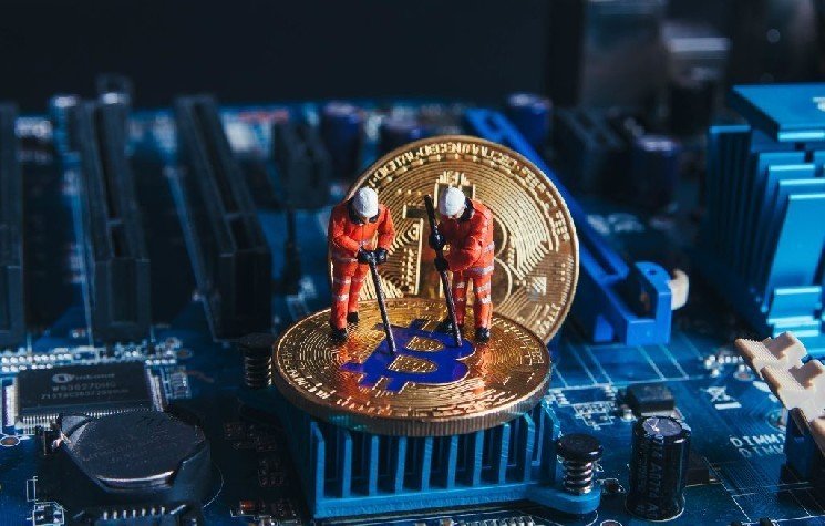An AI Bot Went Out of Control and Started Mining Cryptocurrency Without Permission!