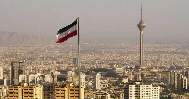 Trump&rsquo;s Iran diplomacy post jolts crypto markets higher as equities wobble