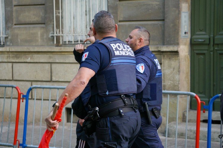 French Artist Blames Government For Surge In Crypto Wrench Attacks French Artist Blames Government For Surge In Crypto Wrench Attacks