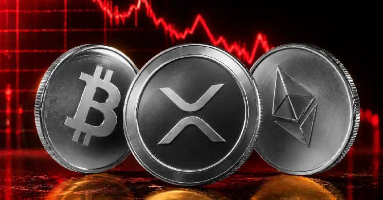 Crypto Crash Alert: Why Are Bitcoin, Ethereum and XRP Prices Falling Today? Crypto Crash Alert: Why Are Bitcoin, Ethereum and XRP Prices Falling Today?