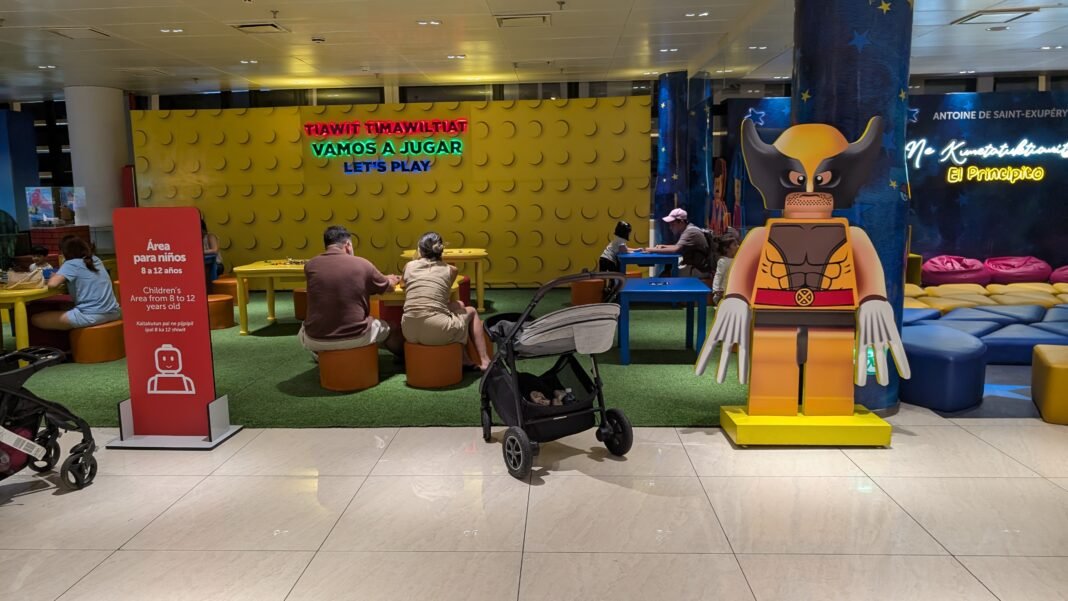 Bukele&rsquo;s Futuristic BINAES Library Blends Books, Bitcoin, and Family Play in Revitalized Capital