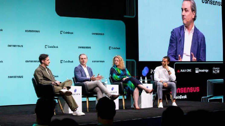From 'what' to 'how': Robinhood and Bitstamp say banks are ready to build on-chain