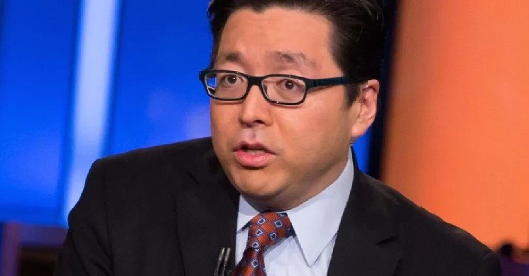 Tom Lee Has Made Three Price Predictions for Ethereum: $12,000, $22,000, and $62,000