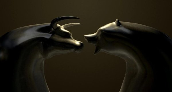 Traders watch bitcoin 'golden cross' as BTC slides to near $75,000, ZEC dives 9%