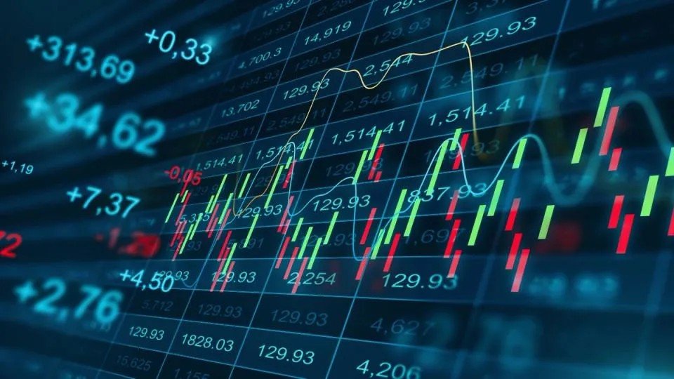 Ethereum Outperformance Pitched at 0.040 ETH-BTC as Hyperliquid Volume Rivals ETH