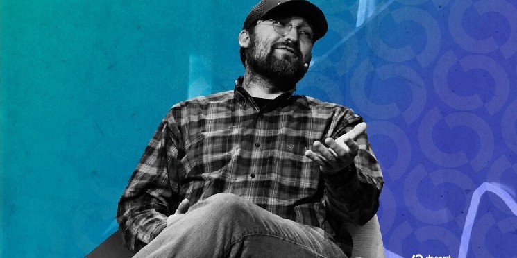Cardano Slumps to 5-Year Low Price as Charles Hoskinson Warns of 'Wave of Failures'