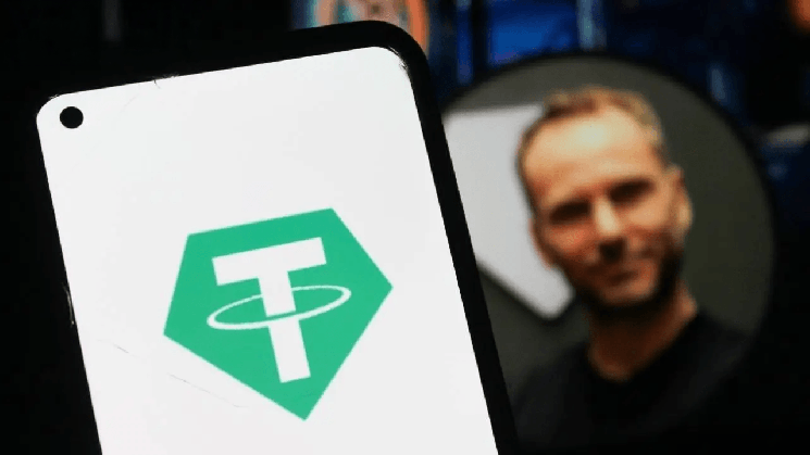 Stablecoin Shakeup: $12 Billion Disappears in 2 Months While Tether Refuses to Flinch Stablecoin Shakeup: $12 Billion Disappears in 2 Months While Tether Refuses to Flinch