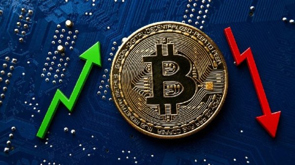 CryptoQuant Says &ldquo;Bitcoin and Gold Are Heading the Same Way Again,&rdquo; Warning of Peaks and Declines! Here Are the Details