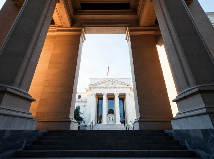 Fed Chair Wash Says U.S. Economic Growth Appears to Have Strengthened Somewhat Fed Chair Wash Says U.S. Economic Growth Appears to Have Strengthened Somewhat