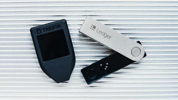 Hardware wallet sales in Russia more than double as new crypto rules near Hardware wallet sales in Russia more than double as new crypto rules near