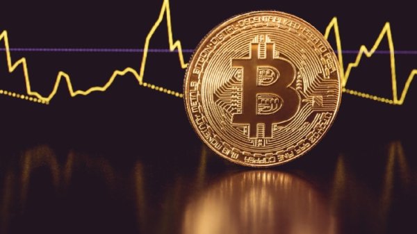 Bitcoin eyes $67,000 as potential bottom takes shape Bitcoin eyes $67,000 as potential bottom takes shape